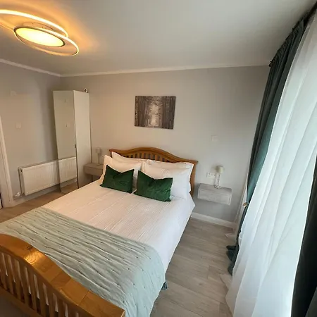 Pansiyon Private Entrance En-suite Gorey